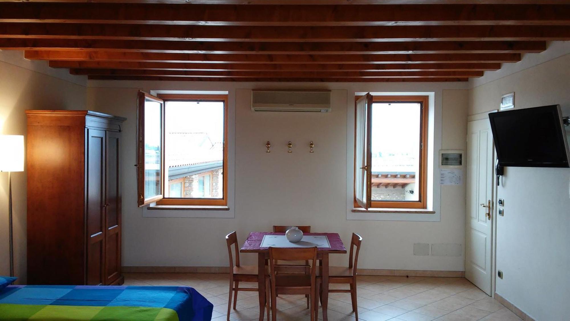 Relais Corte Pontigliardo Colà Szoba fotó